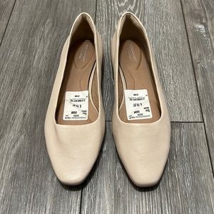 RockPort Flat Shoes TotalMotion - Cream Color - Size 9M